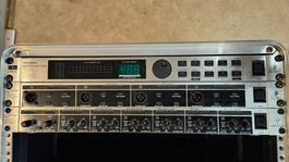 Audio Equipment Rack Behringer Sinmarc gebraucht