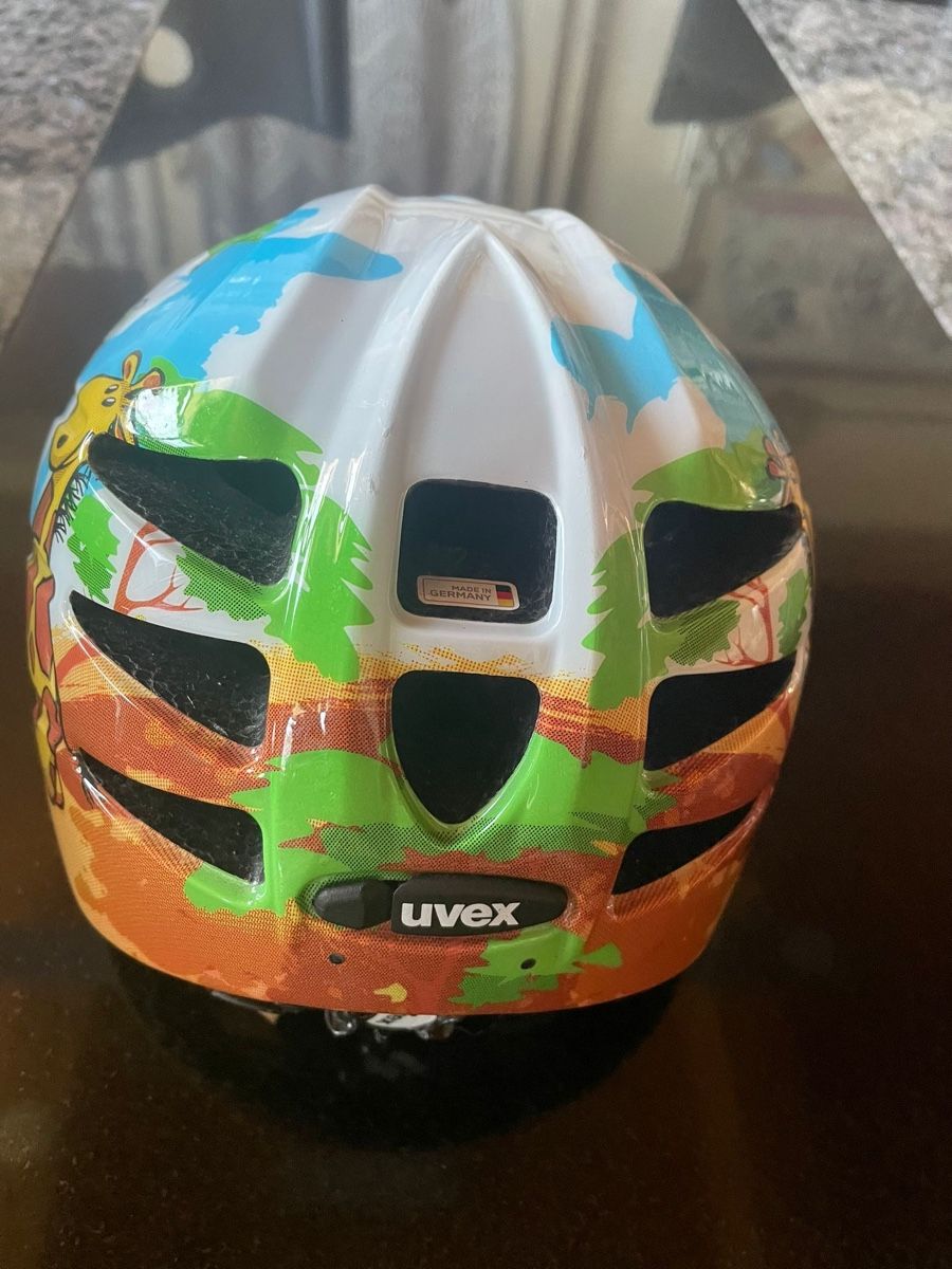 Uvex Caschi: Uvex Kinder Velohelm – Usato da Aarau Rohr venduto da sid_h6 1