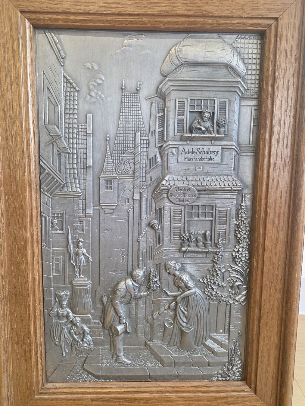Foto & Immagini: WMF Zinnbild relief mit Stadtansicht – Usato da Rieden AG venduto da RuvensBrocki 1