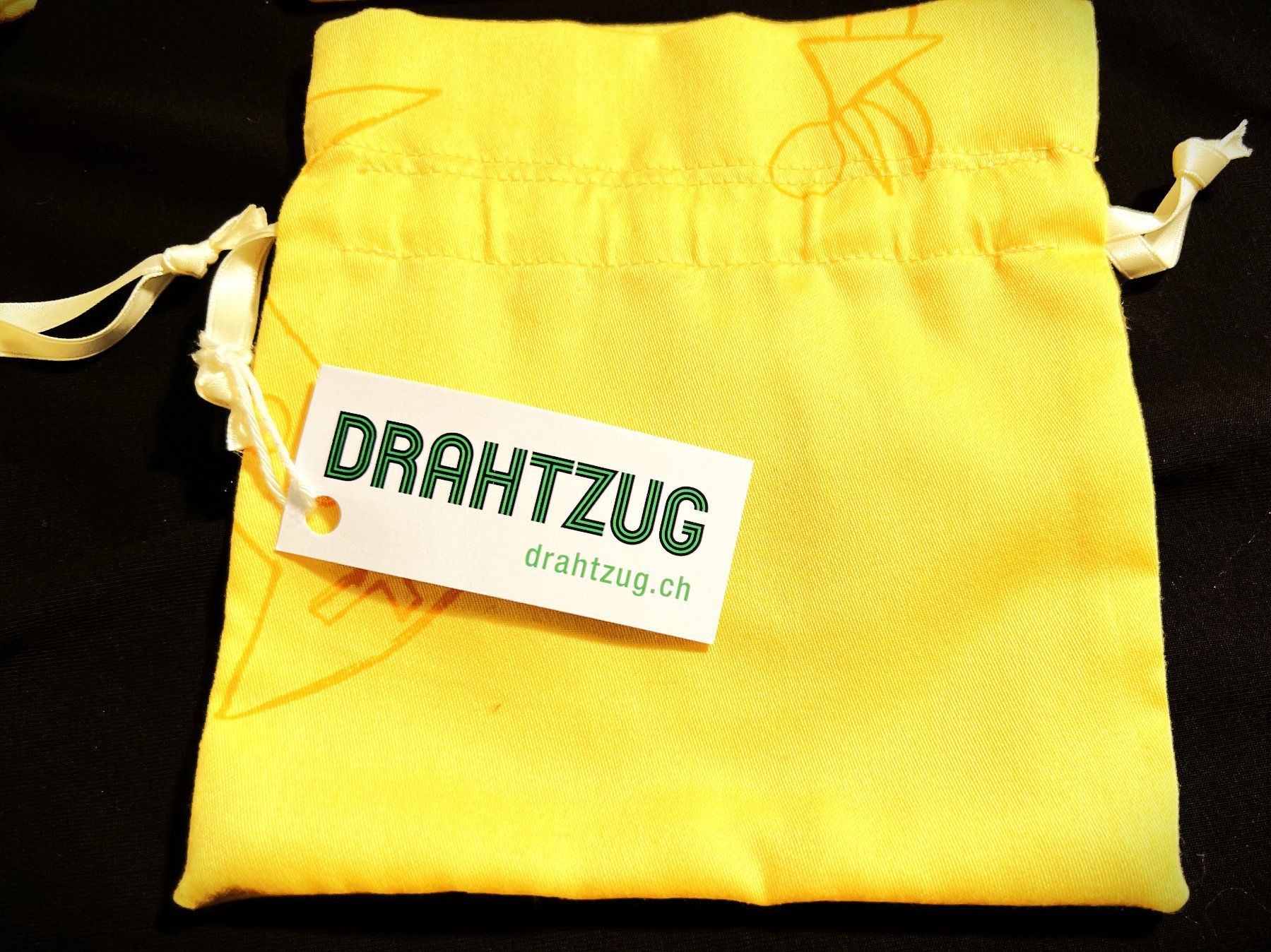 Tissus: Stoffsäcke mit Schnürband – Neuf avec emballage d'origine à Zürich par Drahtzug