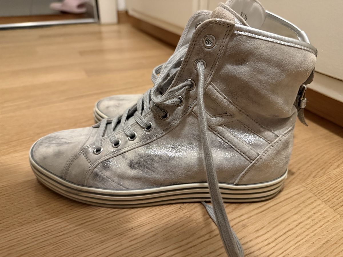 Hogan Scarpe da donna: Sneakers hogan – Nuovo (secondo la descrizione) da Opfikon venduto da MabelCouture 4