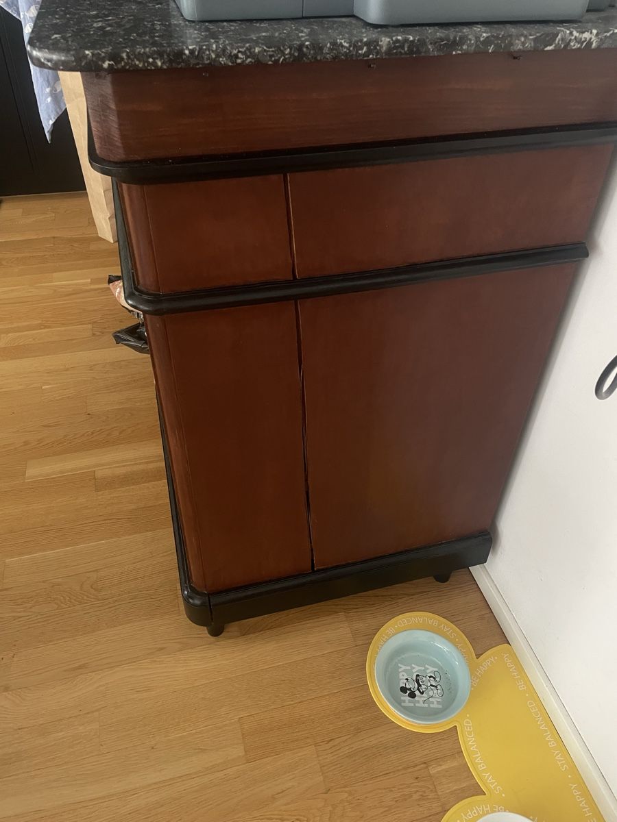 Komplettküchen: Kücheninsel Vintage – Gebraucht aus Brüttisellen von sar_2h8n
