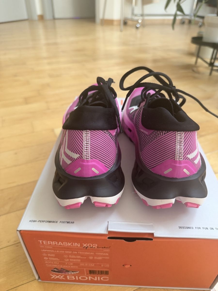 X-bionic Damenschuhe: X-Bionic running shoes – Neu (gemäss Beschreibung) aus Zürich von wit_t9q2 3