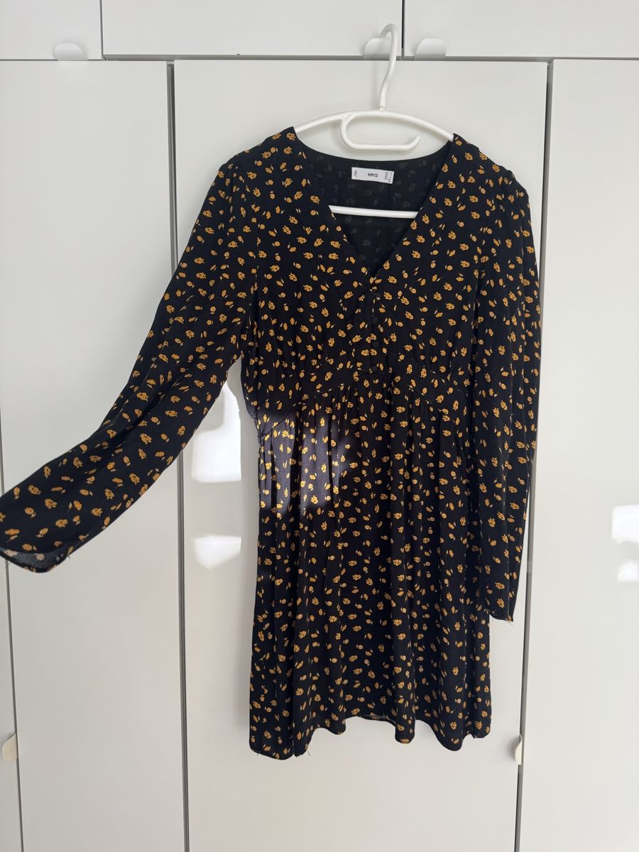 Mango Kleider: Mango Kleid – Gebraucht aus zürich von Bailey17