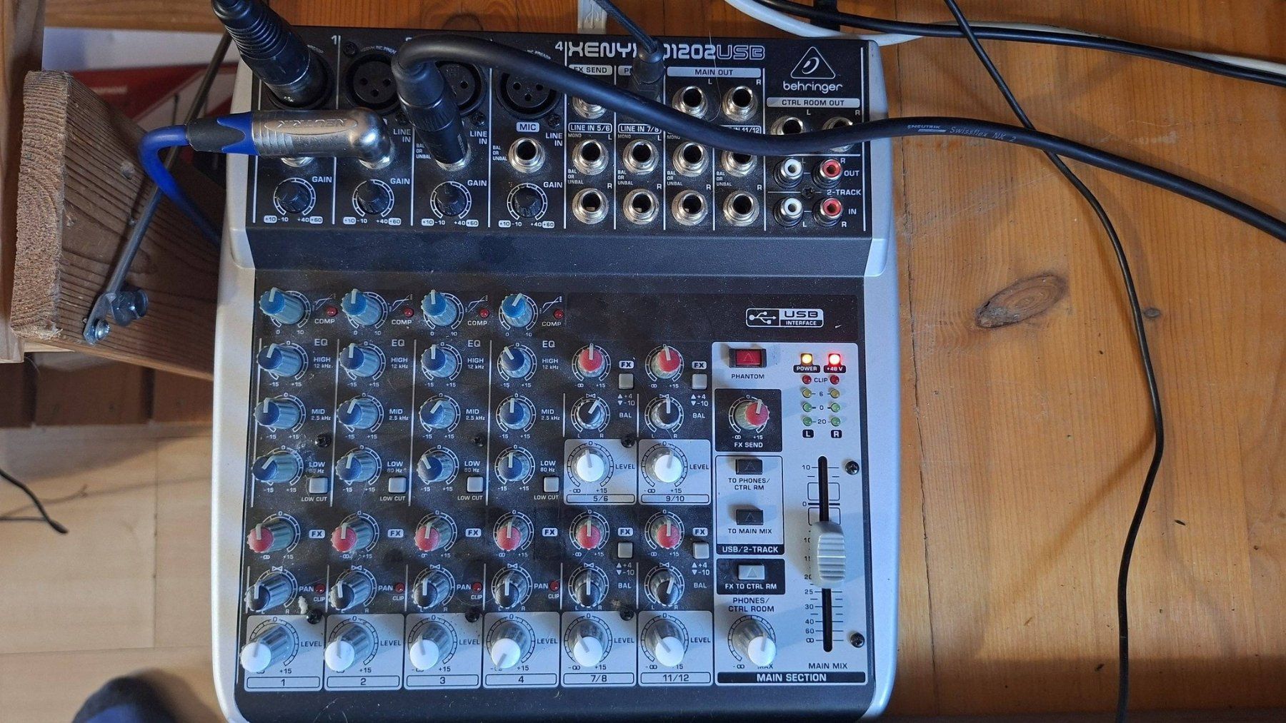 Behringer Console di mixaggio: Mischpult  Behringer Xenyx 1202 USB – Usato da Othmarsingen venduto da onlineteam
