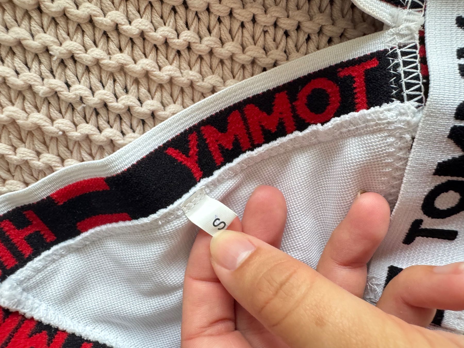 Tommy Hilfiger Costumi da bagno & Bikini: Maillot de bain Tommy Hilfiger – Difettoso da Montreux venduto da Izapechee 2