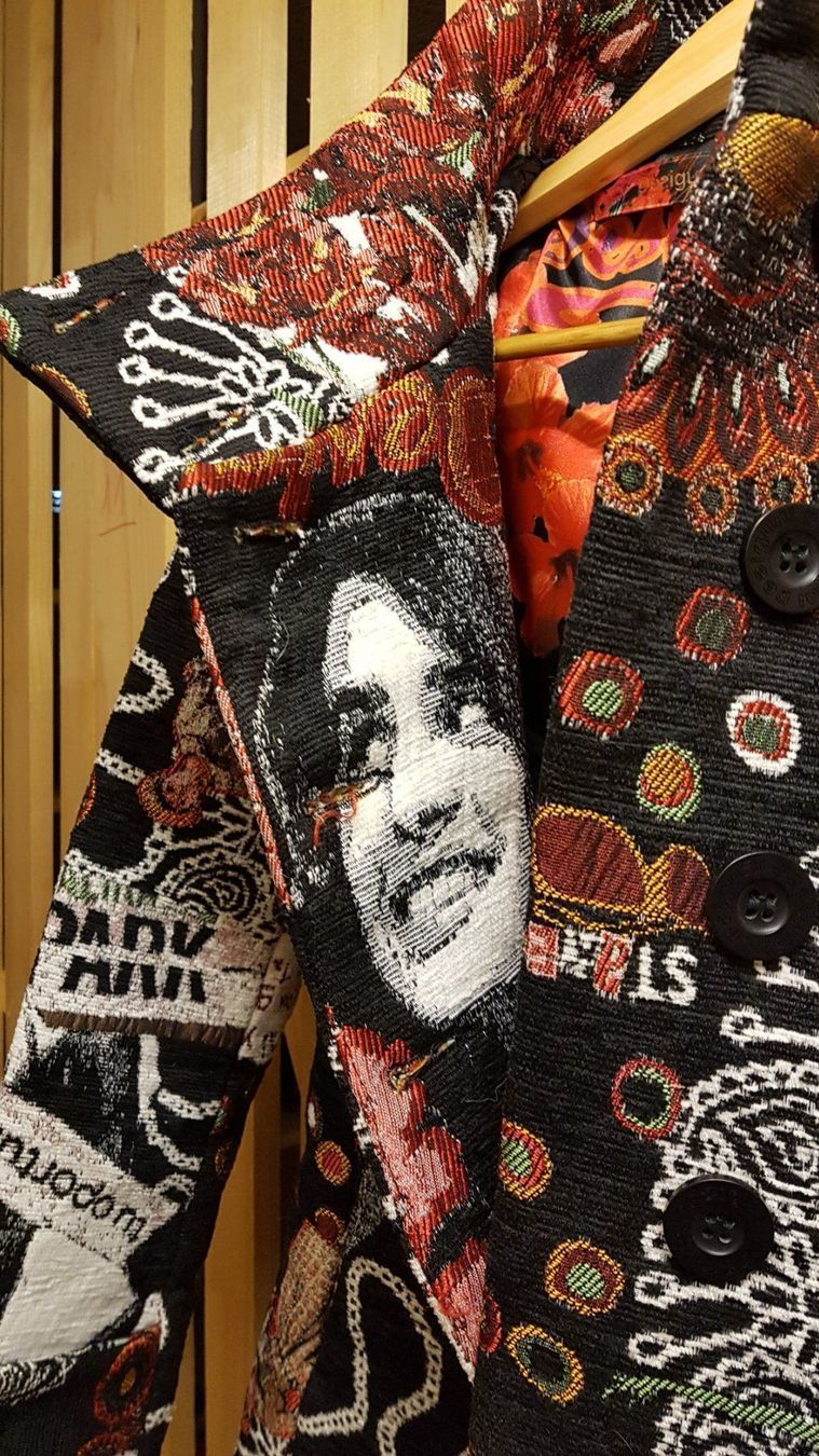Desigual Cappotti: Mantel Desigual N. 36 – Nuovo (secondo la descrizione) da Innerberg venduto da Ganapataye 3