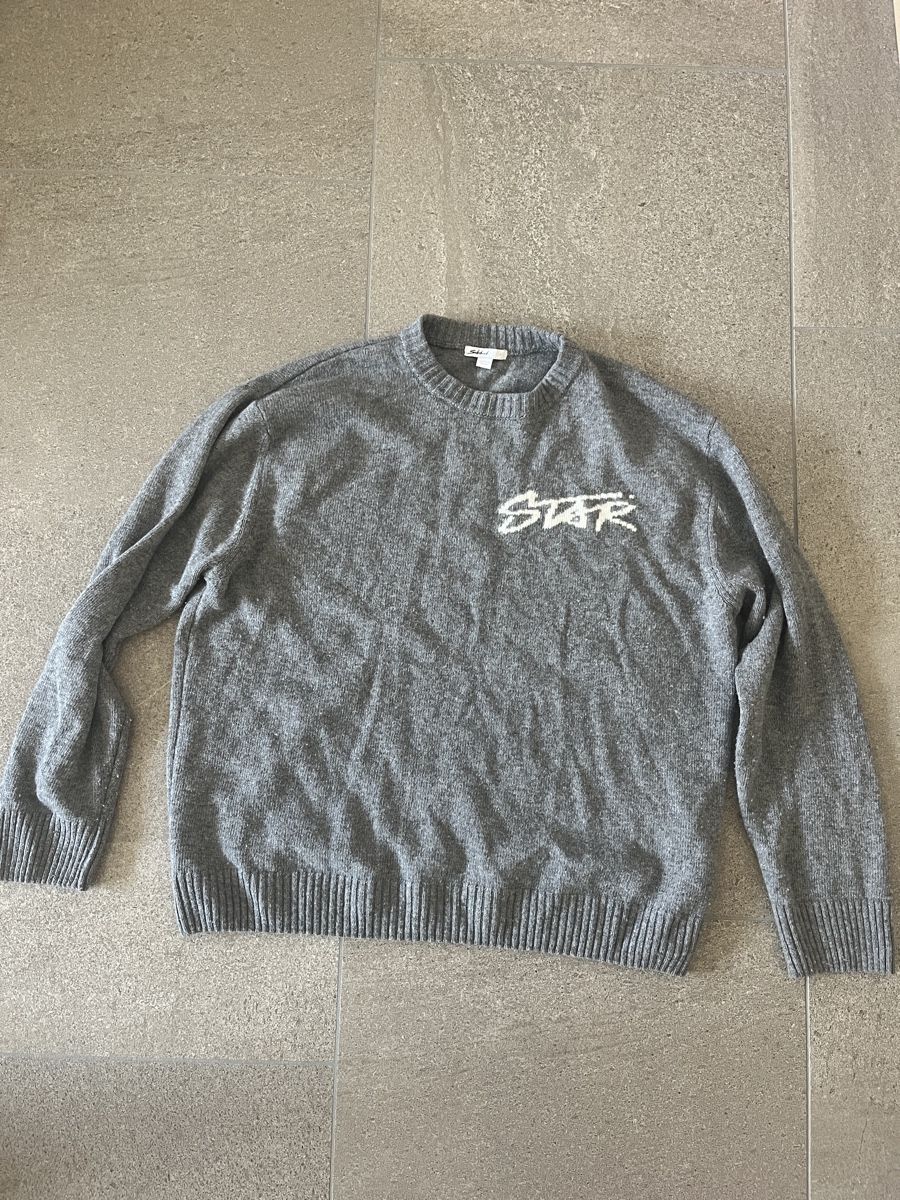 Maglioni & Felpe: Subdued Pullover (Stussy look a like) – Usato da Sevelen venduto da sar_hmx8