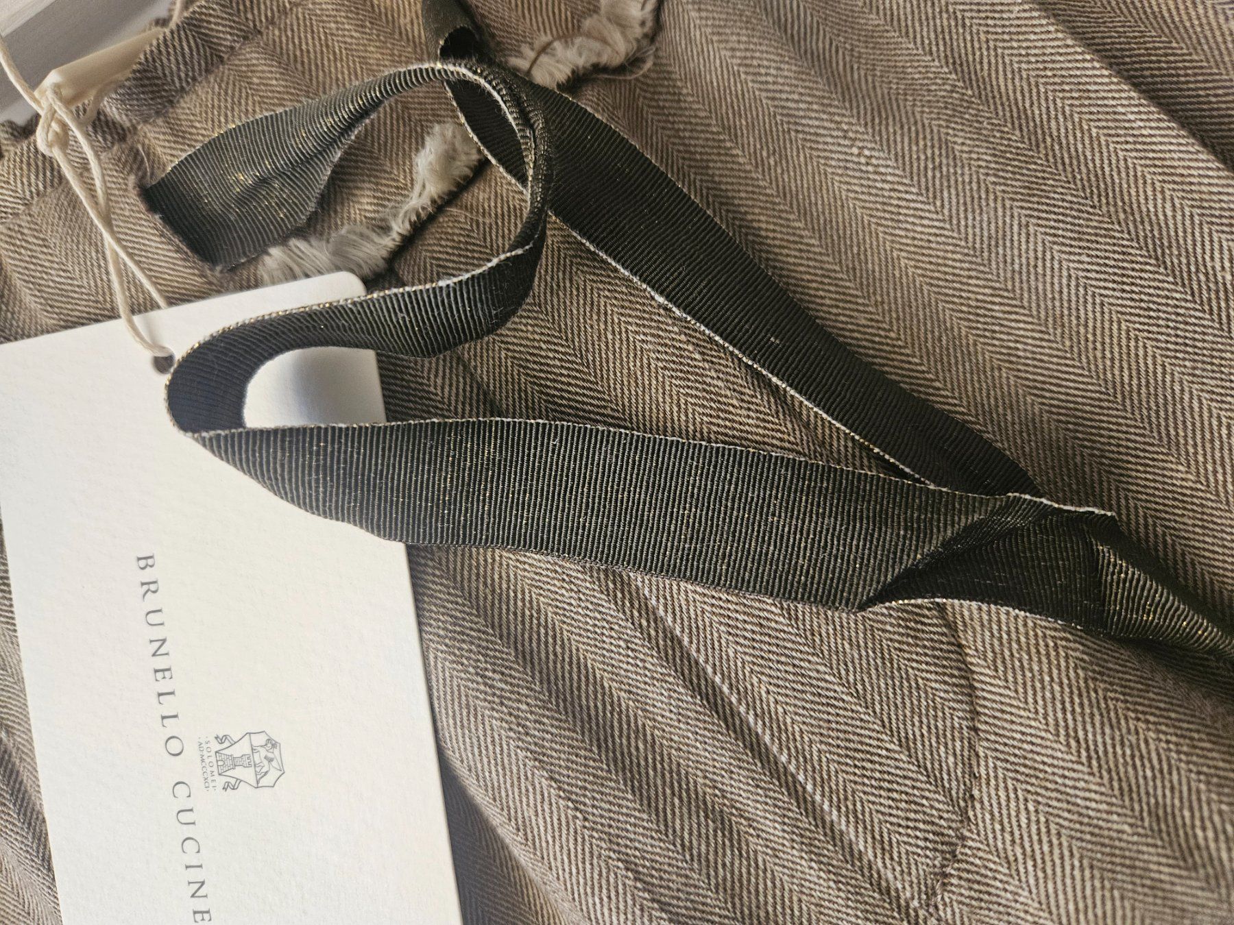 Brunello Cucinelli Pantaloni: Brunello Cucinelli Hose Leinen Sommer hellbraun – Nuovo (secondo la descrizione) da Bern venduto da Alea6892 3