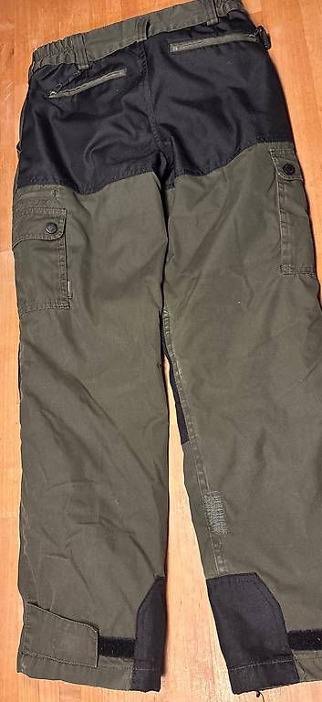 Pantaloni: Kinder Überhosen Pinewood – Usato da Weier im Emmental venduto da maskulin82 3