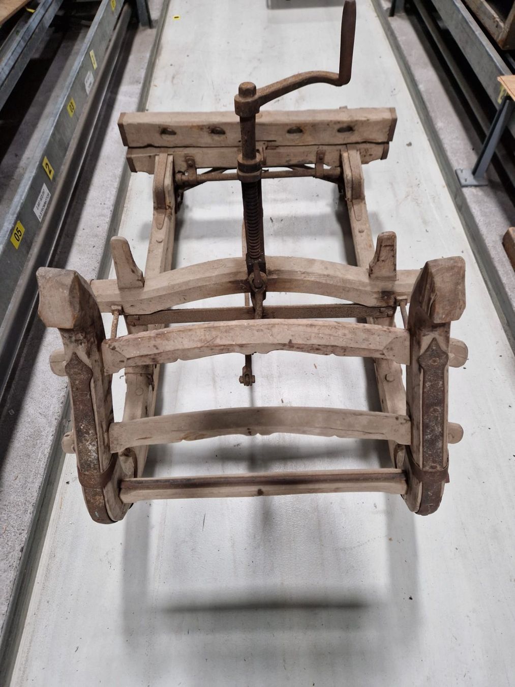 Schlitteln: Antiker Hornschlitten mit Anhänger - ein Museumsstück – Gebraucht aus Solothurn von Csw1 1