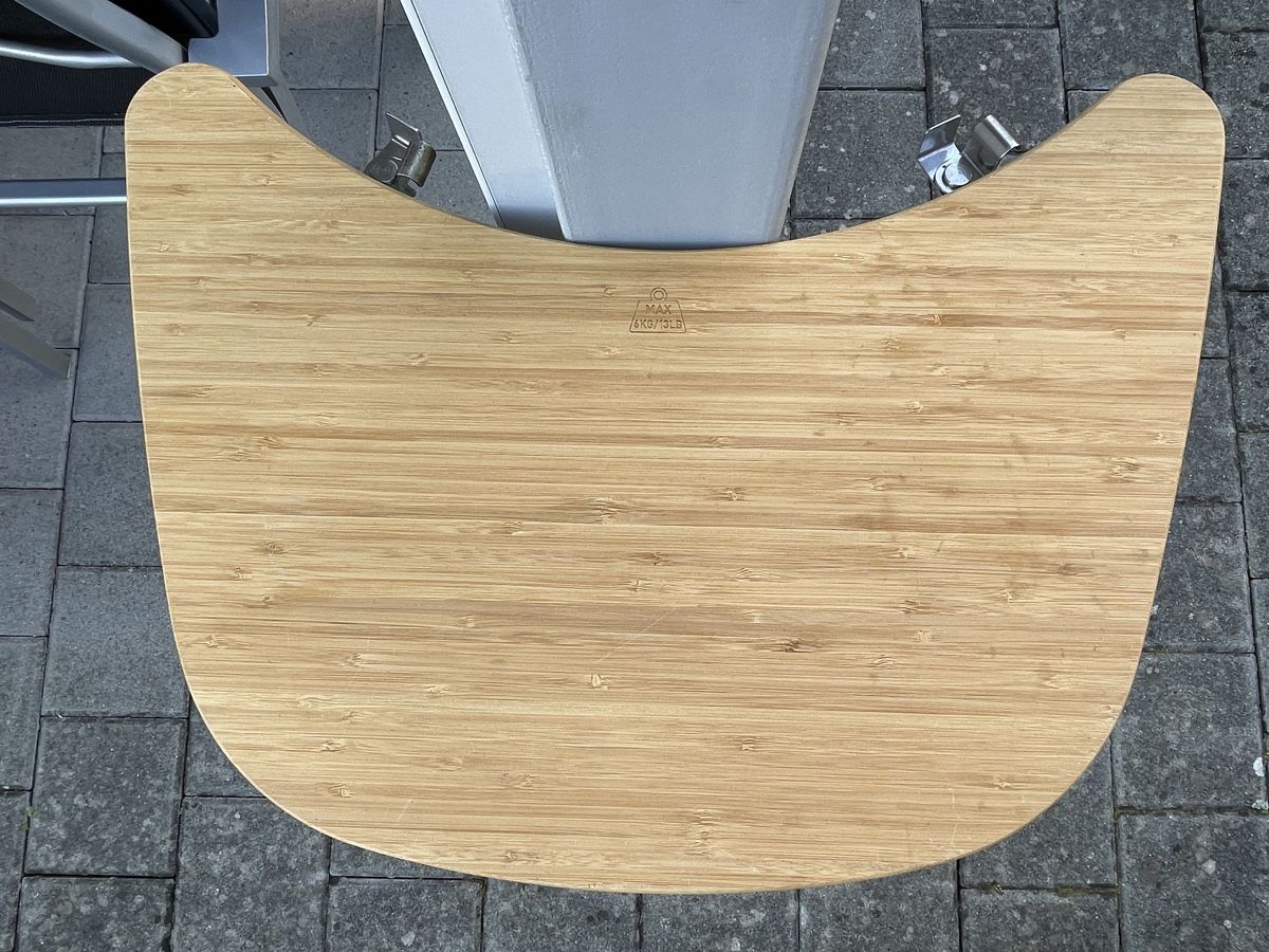 Tavoli: Weber Grill  Beistelltisch & Abdeckhaube – Usato da Aarau Rohr venduto da foodlover 1