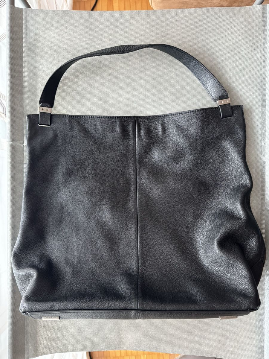 Calvin Klein Borse da donna: Schwarze Ledertasche Calvin Klein, geräumig & stylisch – Usato da Baden venduto da CompraCaro 3