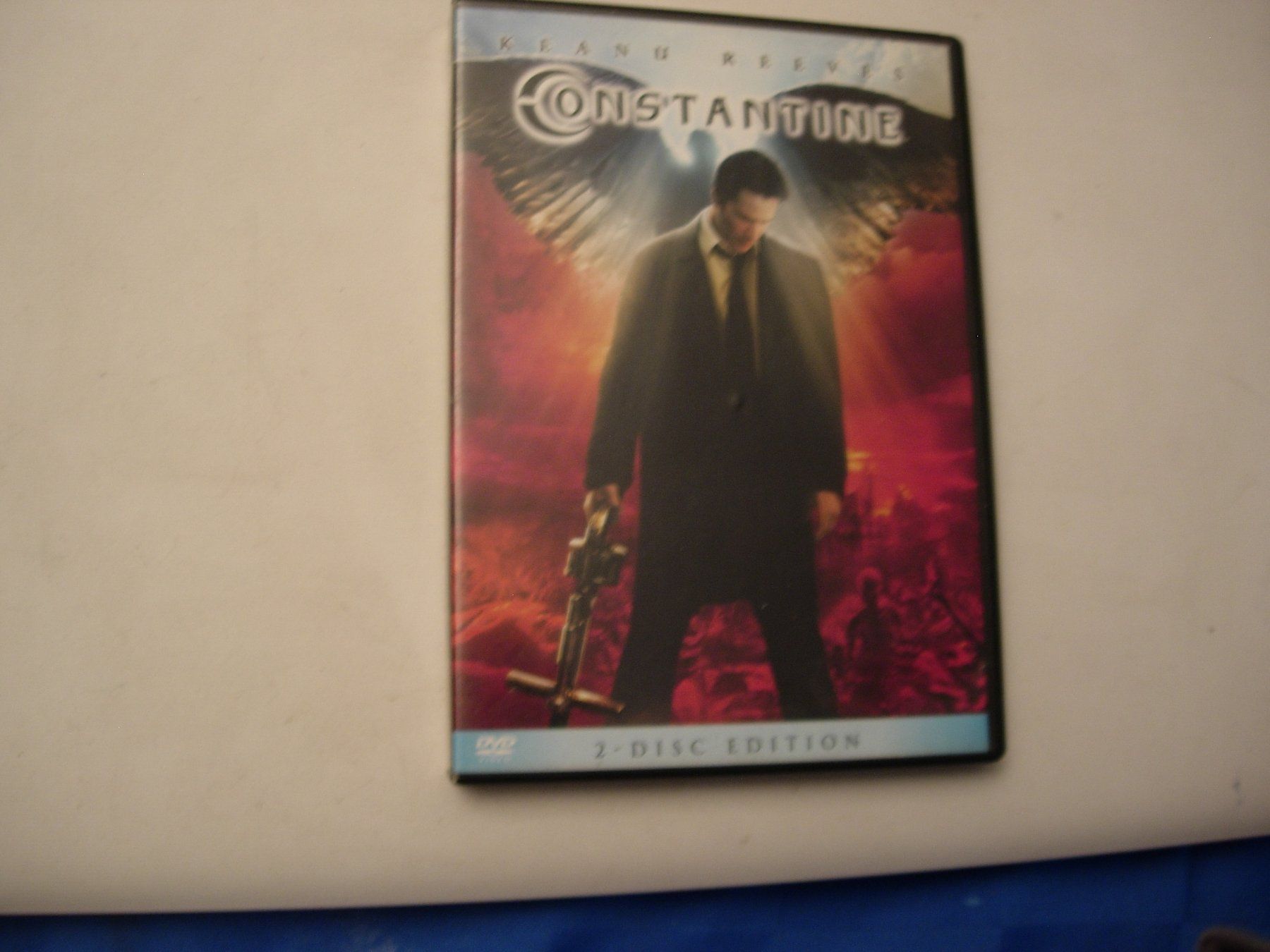 Tutti i DVDs: DVD  Constantine  mit Keanu Reeves – Usato da Hagneck venduto da Simu696