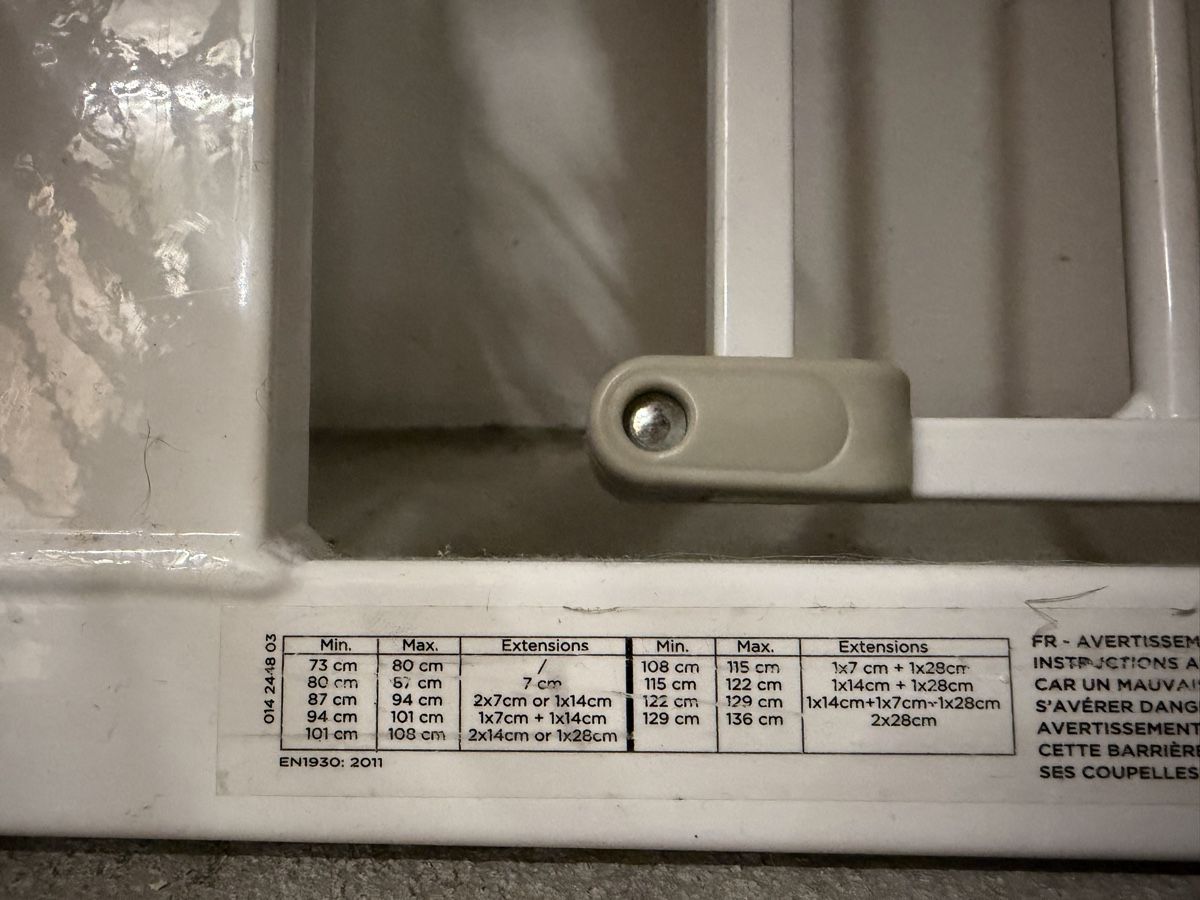 Tutto per la sicurezza:     Schutzgitter- Safety 1st – Nuovo (secondo la descrizione) da Einsiedeln venduto da sar_229v 1