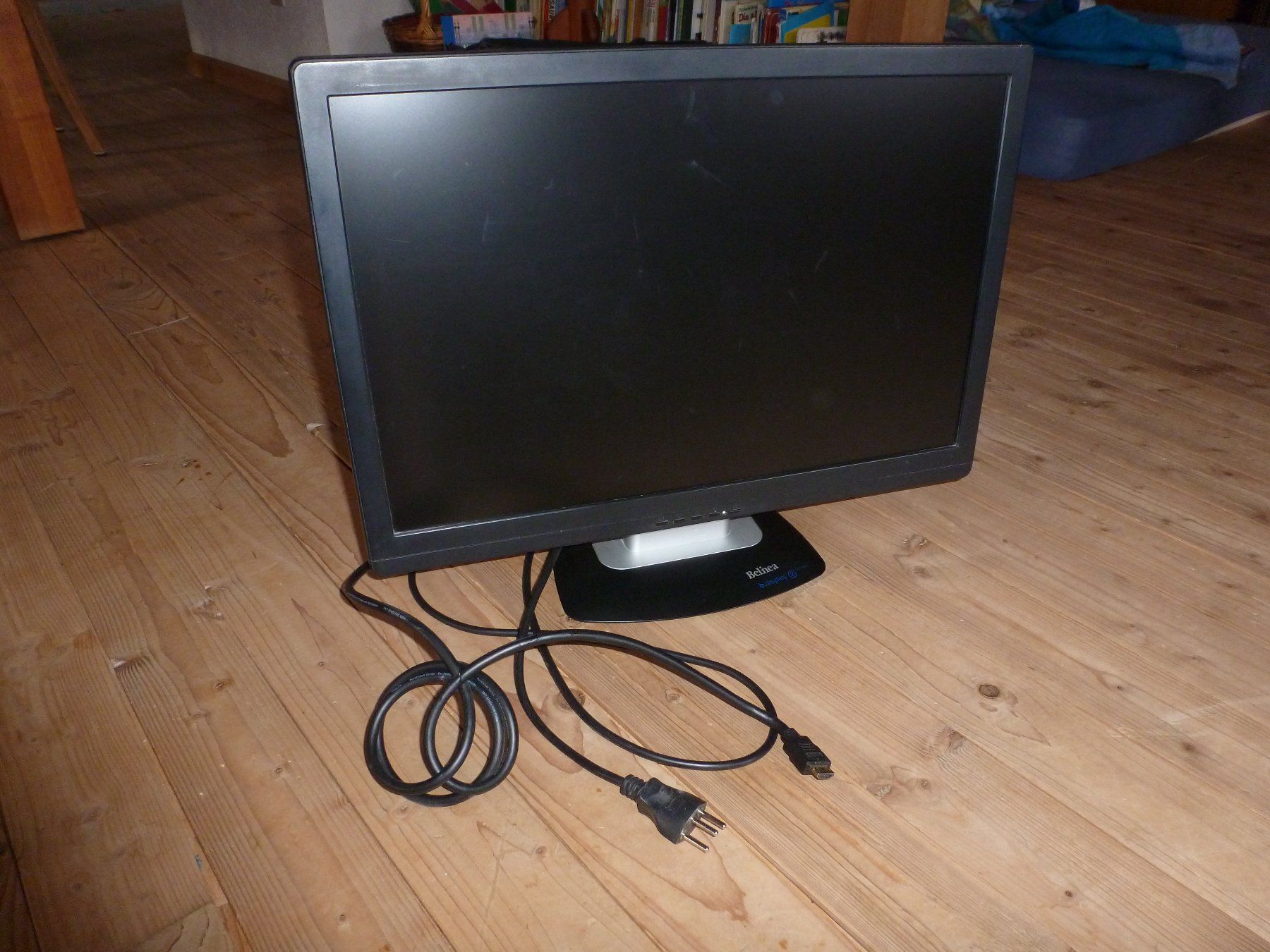 Monitor: 22" Monitor Bildschirm Display Belinea b.display 2.1 Stühle – Usato da Burgdorf venduto da ronald-keller