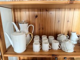 Kaffeeservice Porzellan mit Goldrand weiss gebraucht
