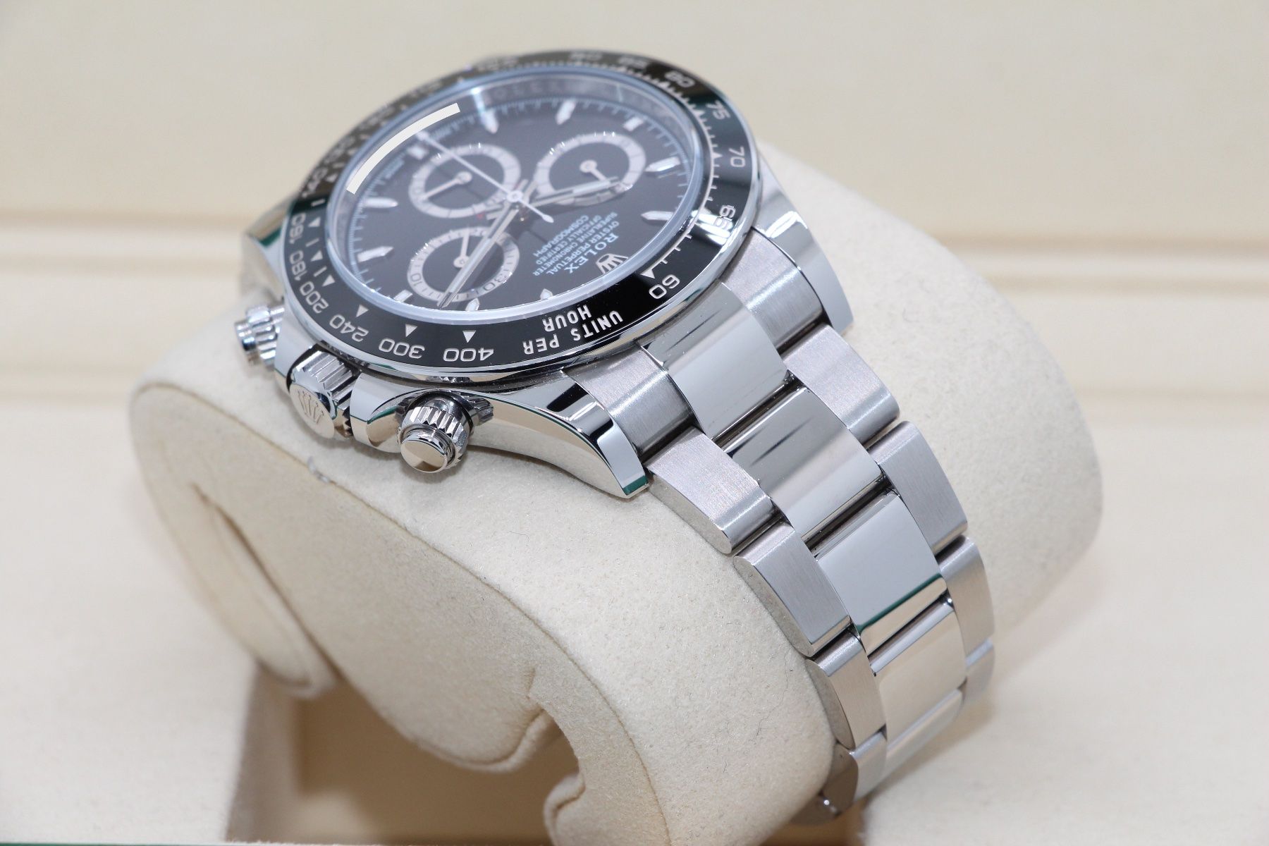 Rolex Uhren: Rolex Cosmograph Daytona Ref. 126500LN, Full-Set – Gebraucht aus Zug von eMDi_Collection 6