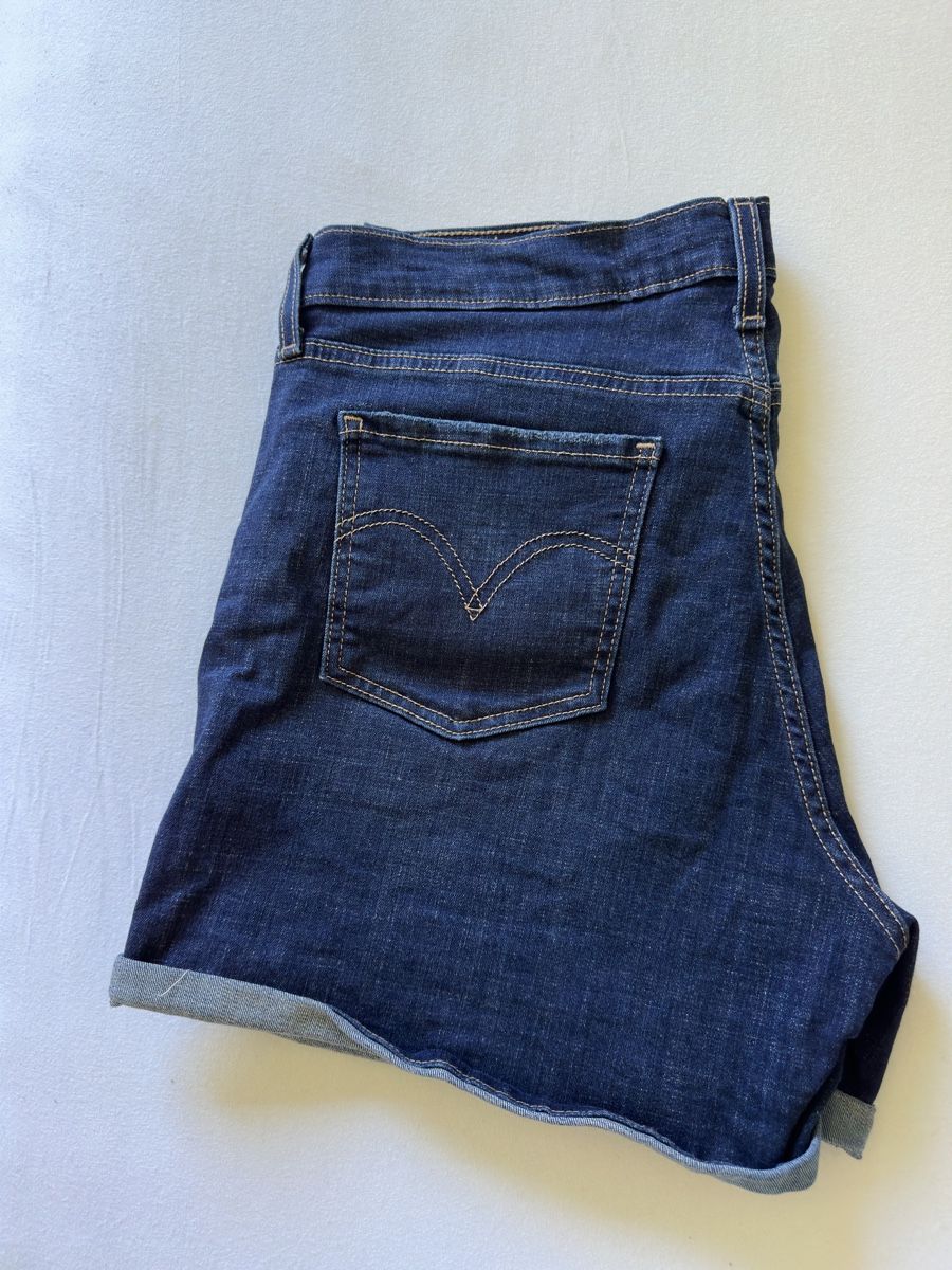 Jeans: Levis Shorts – Usato da Bern venduto da Lara048