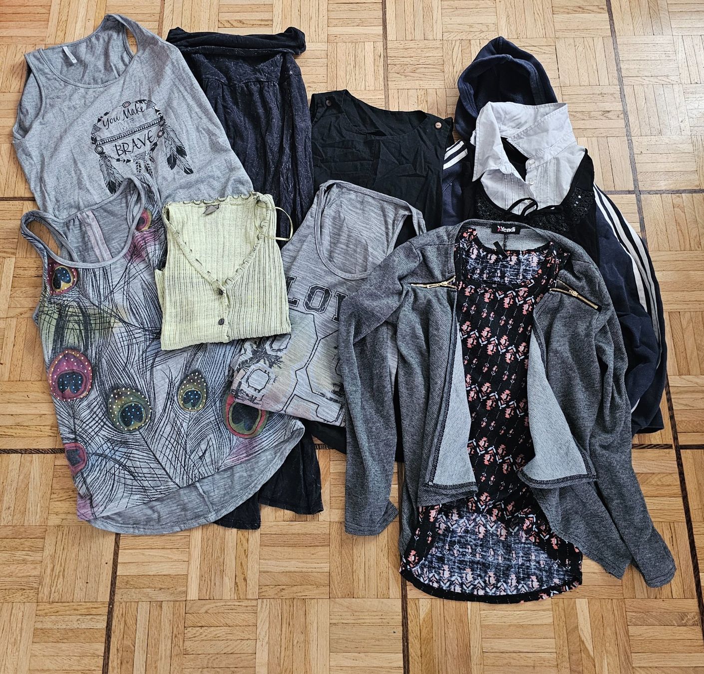 Roxy Kleiderpakete: Grosses Paket Gr. S mit Roxy Billabong & Adiadas – Gebraucht aus Füllinsdorf von Sunnebliemli7 1