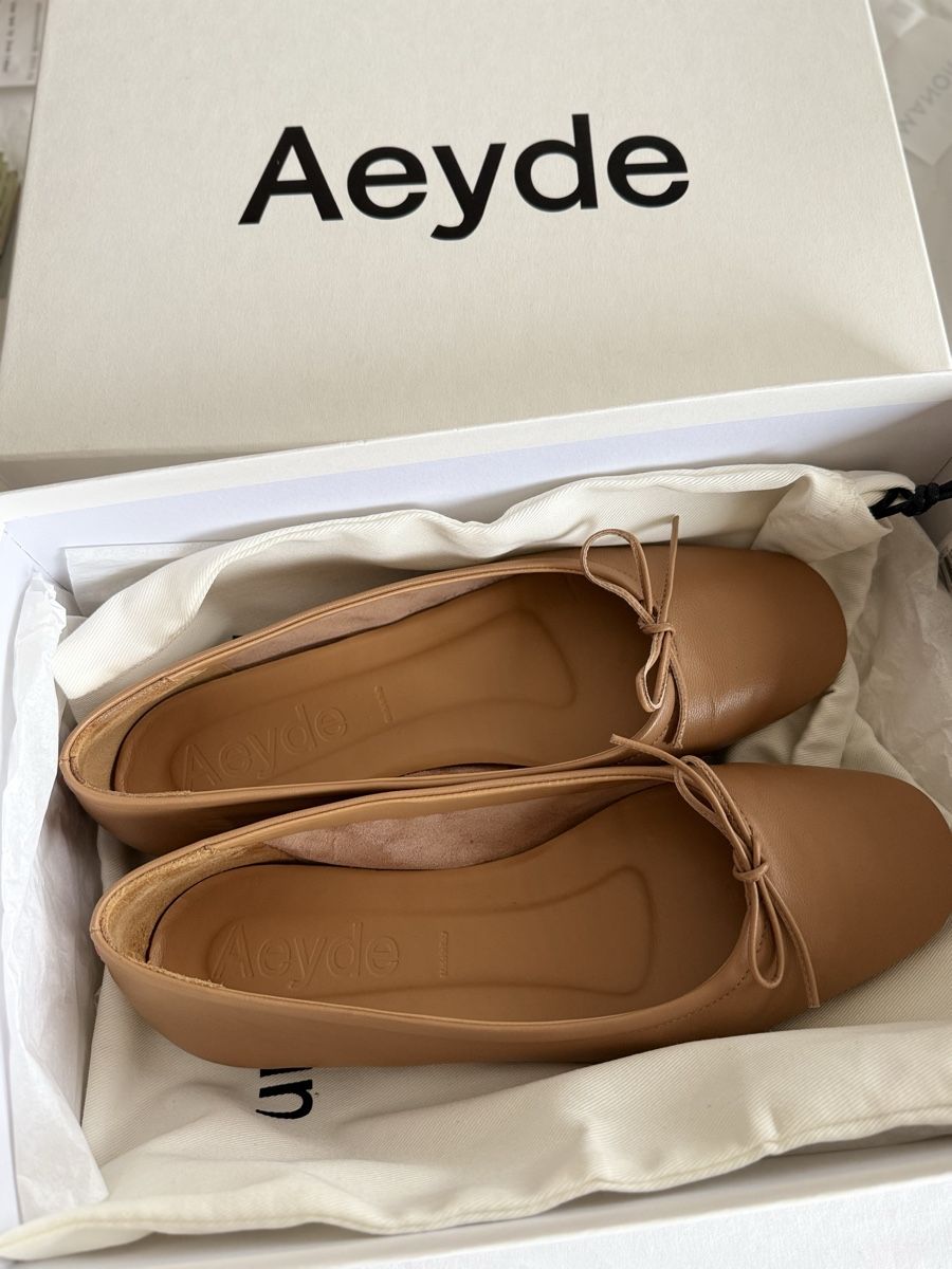 Aeyde Scarpe da donna: Aeyde Leather Ballet Flats - Size 37 - Light Brown Tone – Nuovo (secondo la descrizione) da Zürich venduto da gracieteS 4
