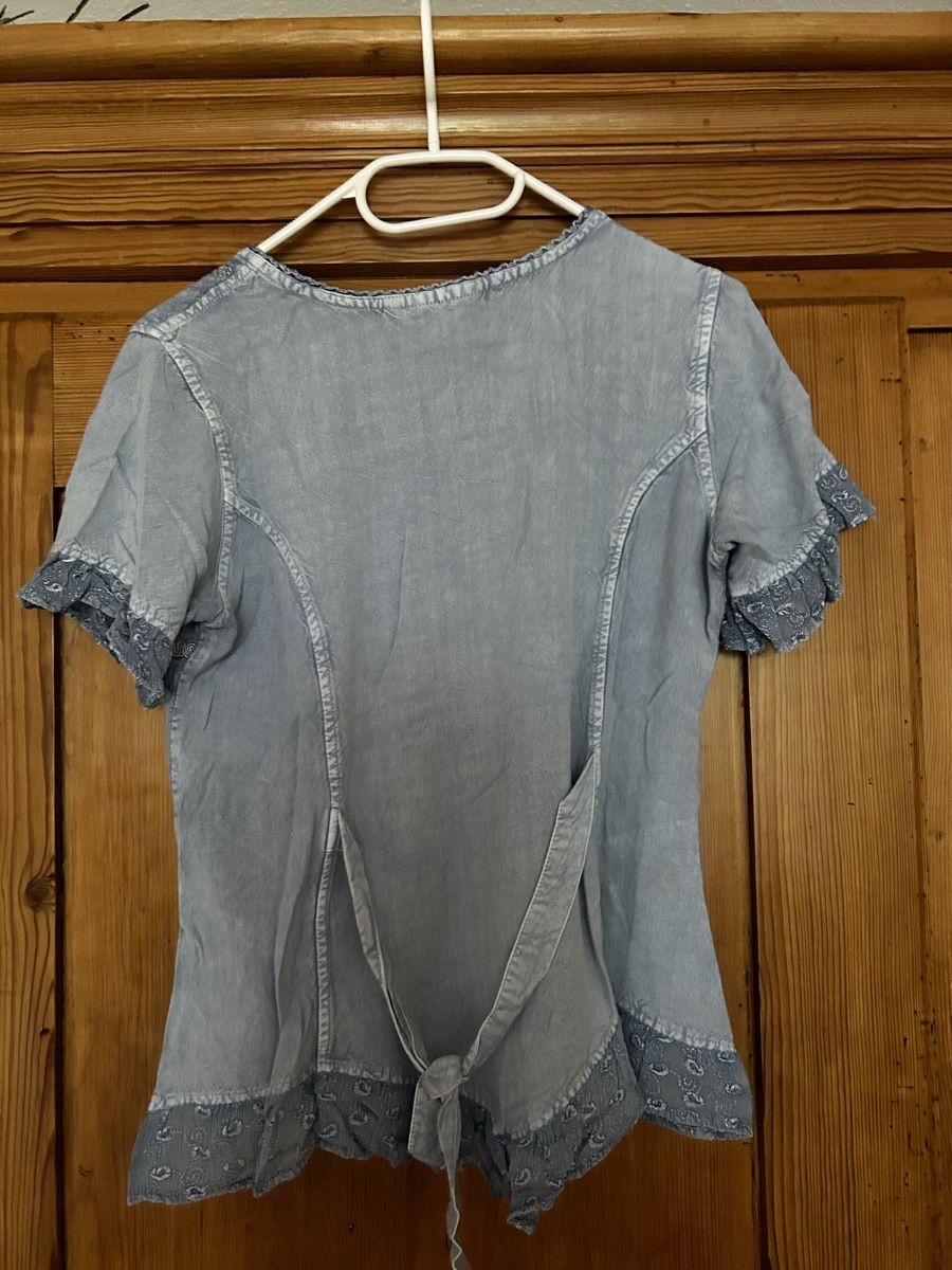 Camicette: Hübsche Bluse in S Vintage – Usato da Winterthur venduto da Sunshineandrain 2