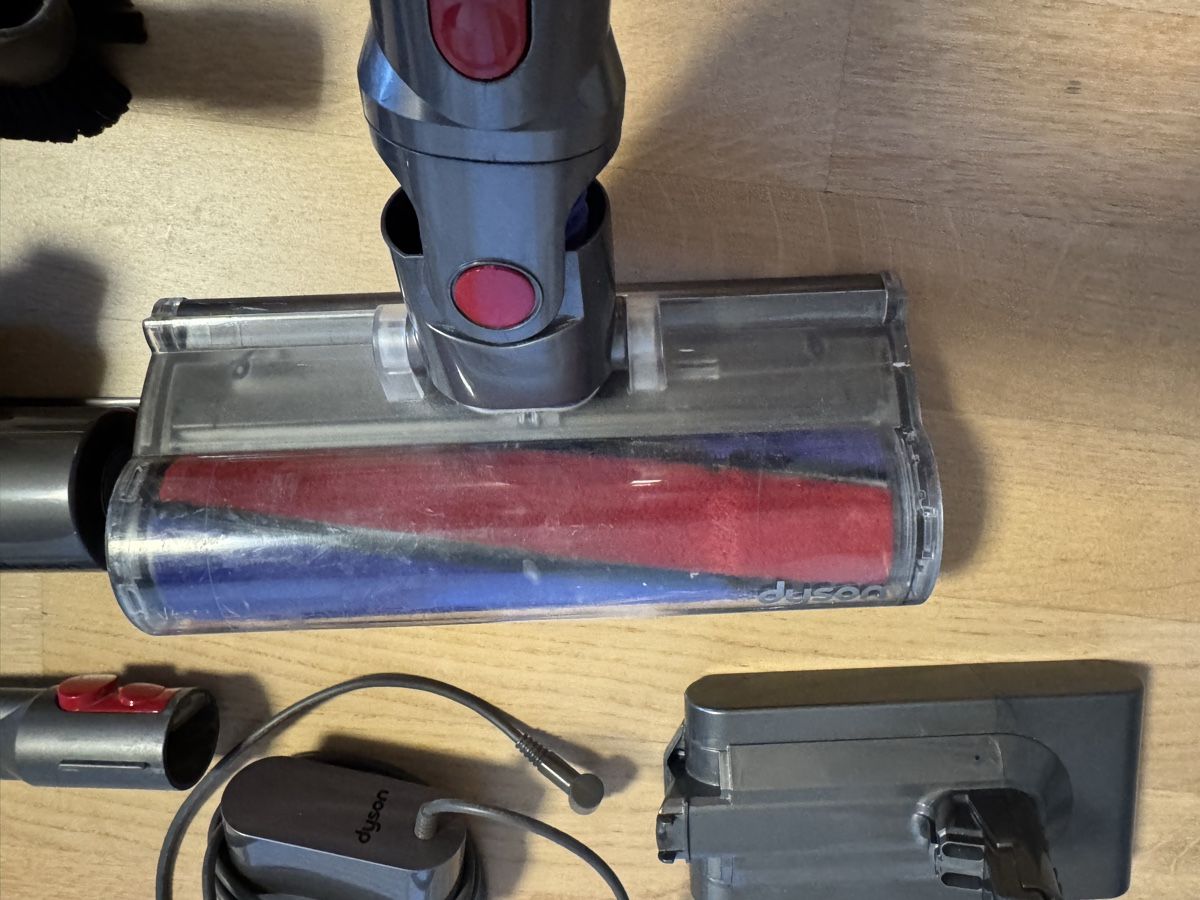 Dyson Aspirapolveri & Accessori: Dyson V11 – Usato da Würenlingen venduto da Ersin48 7