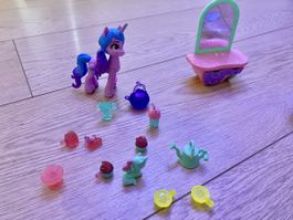 Kaum bespielt Set My little Pony Izzy Spiegel Tee Torte
