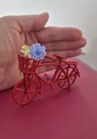 schönes Fahrrad für Puppenhaus/Puppenstube