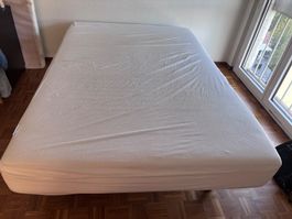 Matelas Myrbacka + protège matelas 140x200