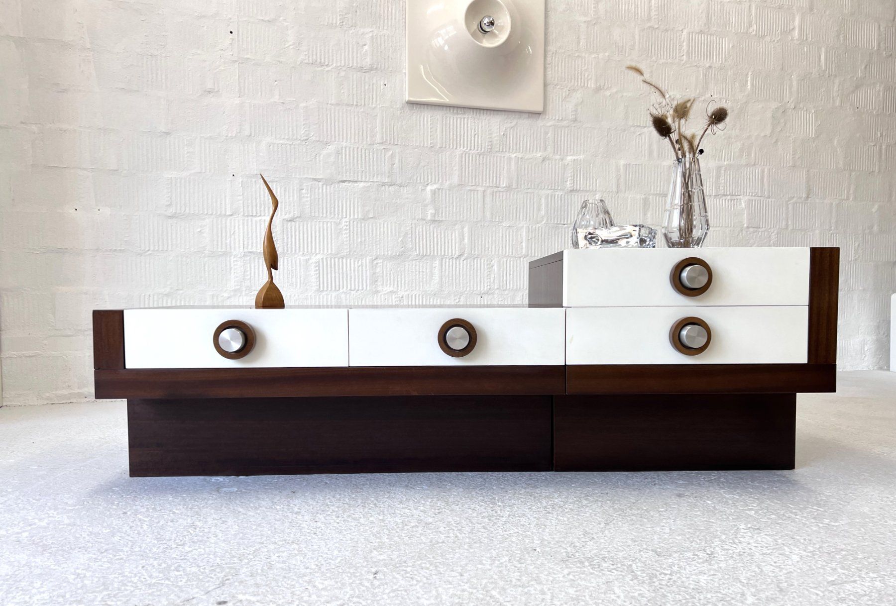 Cassettiere: SpaceAge Sideboard, Kommode I 70er Jahre – Usato da Walzenhausen venduto da stilvollwohnen 1