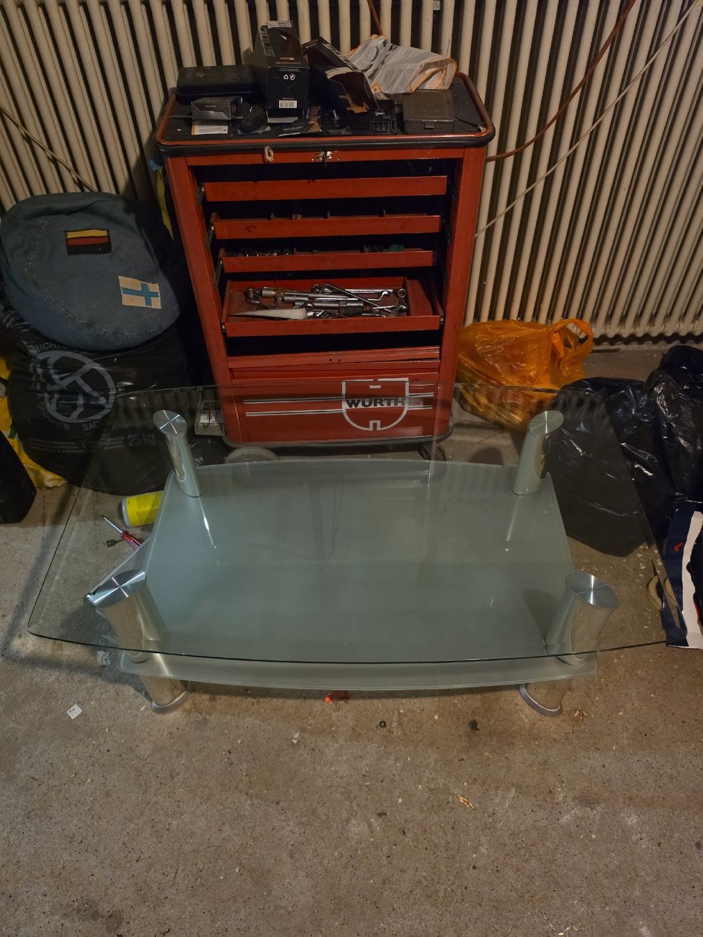 Tables: Table basse en verre – D'occasion à Cossonay-Ville par and_n2zh 1