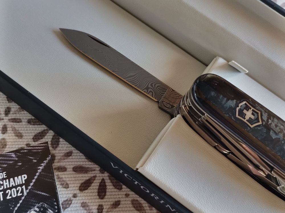 VICTORINOX Swiss Champ Damast Limited Edition 2021 | Kaufen Auf Ricardo