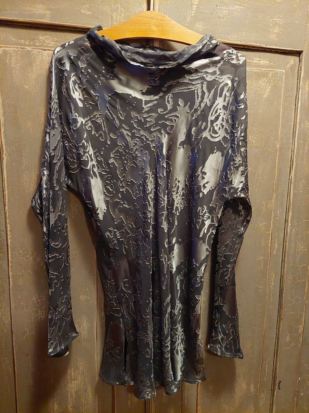 Camicette: Atelier Antonelli Camicie & Camicie . 42 – Usato da Besenbüren venduto da teluride89