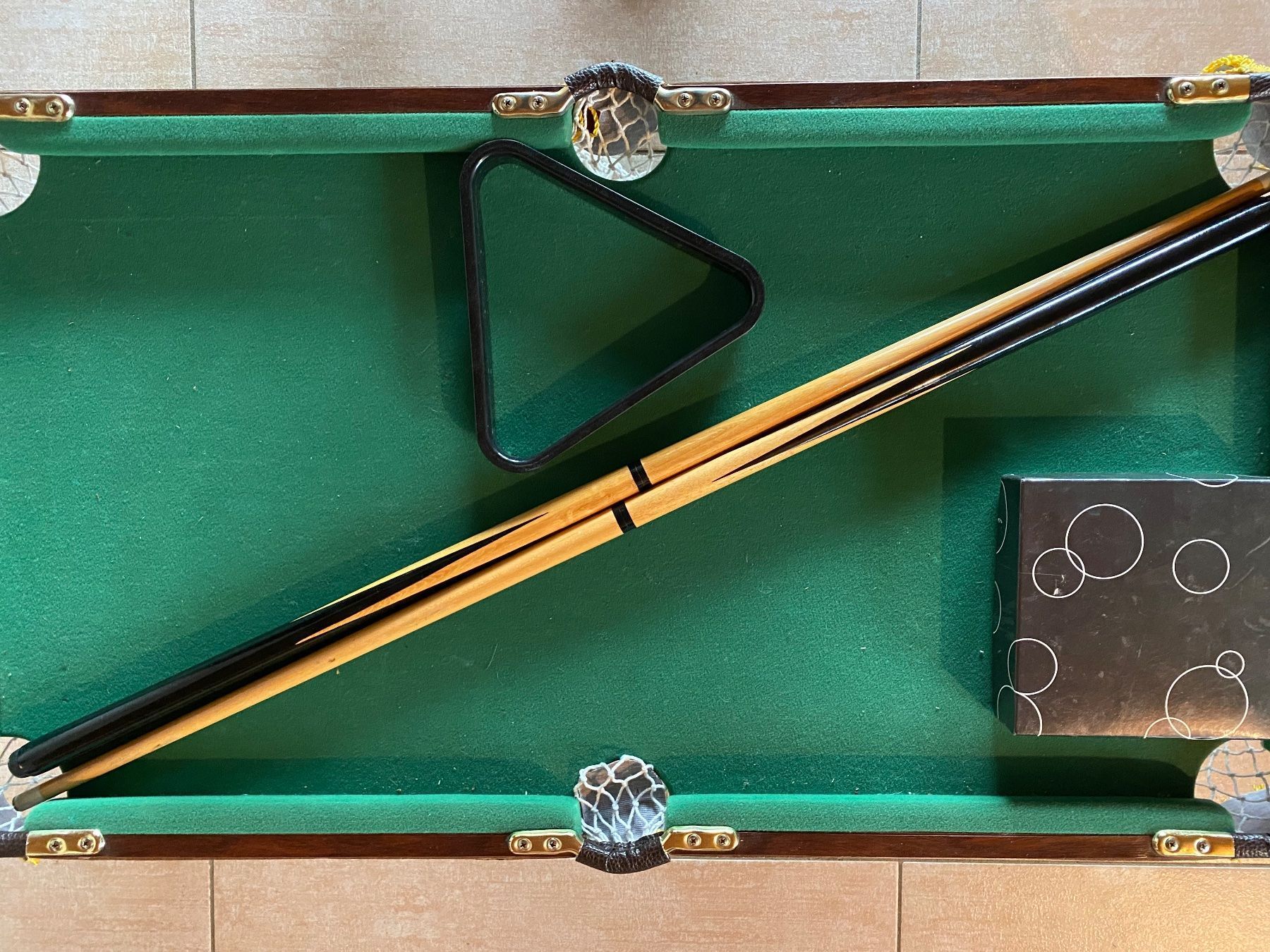 Billiardtische: Mini-Billiardtisch – Gebraucht aus Arni BE von CaraVanFan
