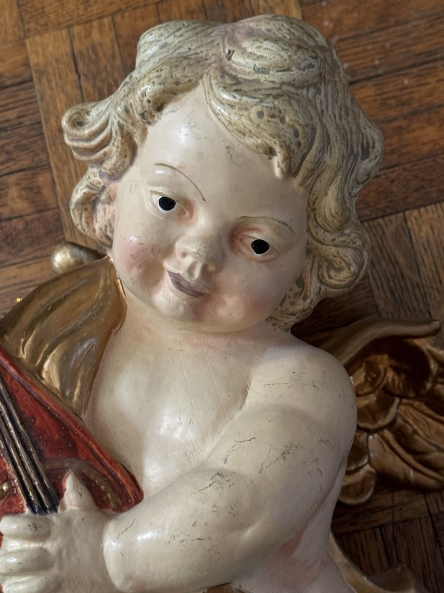 Figuren: Barocker Engel 1960 früher Kunststoff handbemalt – Gebraucht aus Grabs von Dekostuebli
