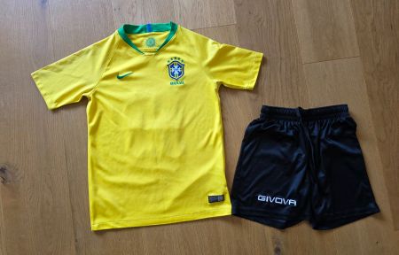 Fussball Trikot-Set / Shirt Brasilien original Gr ca. 146