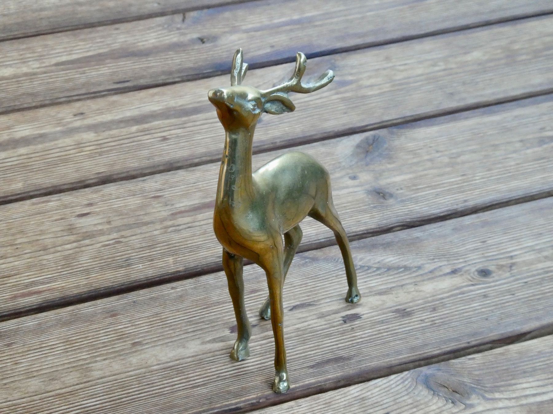 Statuette: kleine Hirschfigur Messingguss poliert – Usato da Lüchingen venduto da Eeizo 2