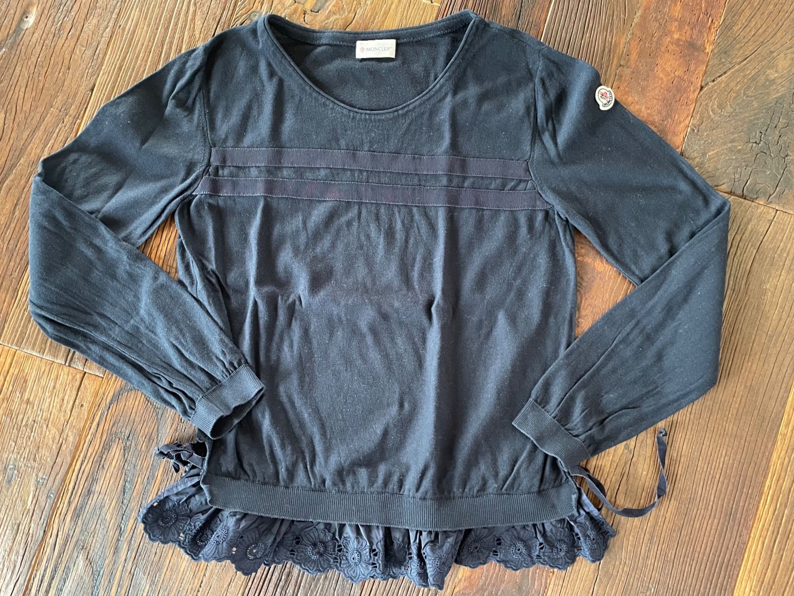 Moncler Pullover & Sweatshirts: Baumwollpullover von Moncler – Gebraucht aus Balzers von Golf-Lady