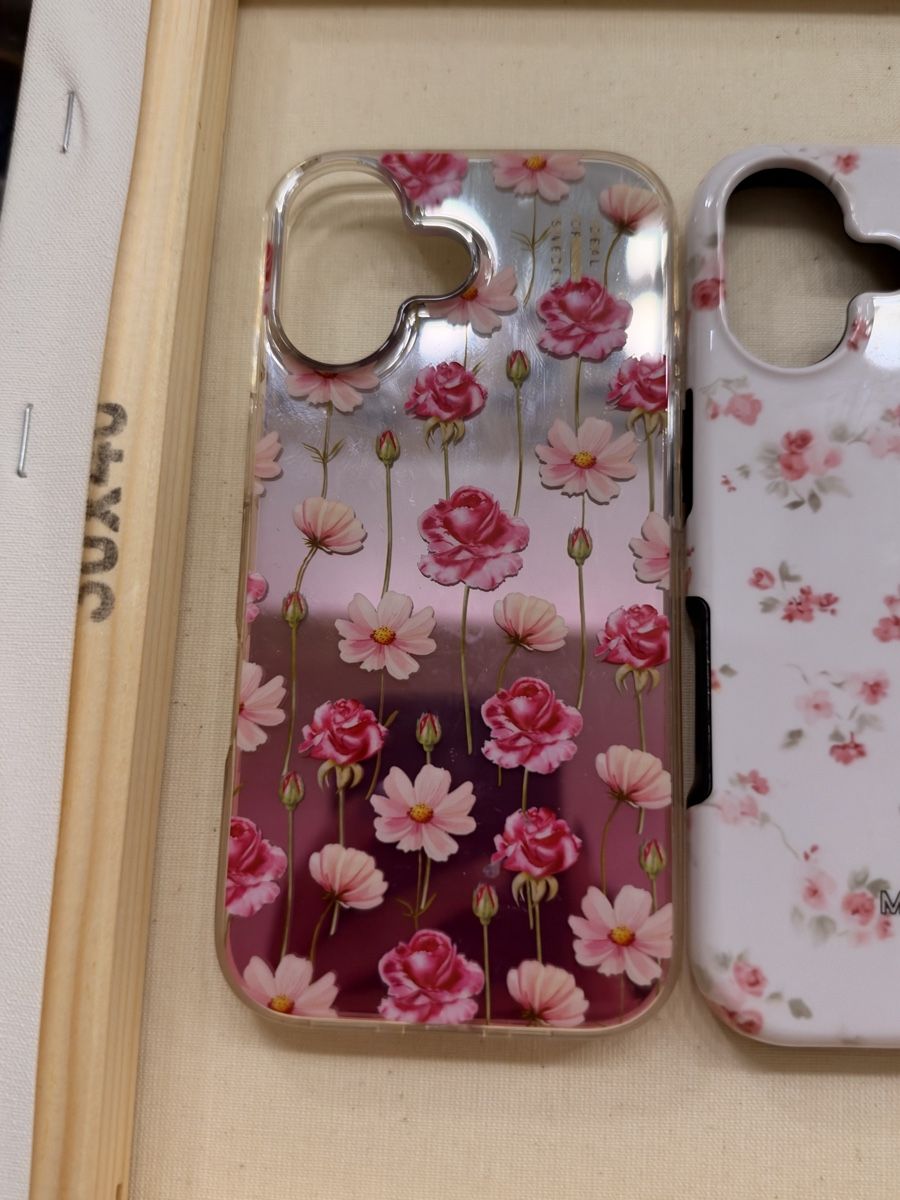 Coques & Protection écran: iphone 17 Hüllen Blumen muster Bundle – D'occasion à Chur par mel_gn2k 1