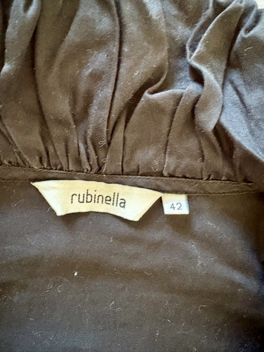 Camicette: Rubinella Black Ruffle Blouse Size 42 - Great Condition – Usato da Zürich venduto da Marianavalente 1