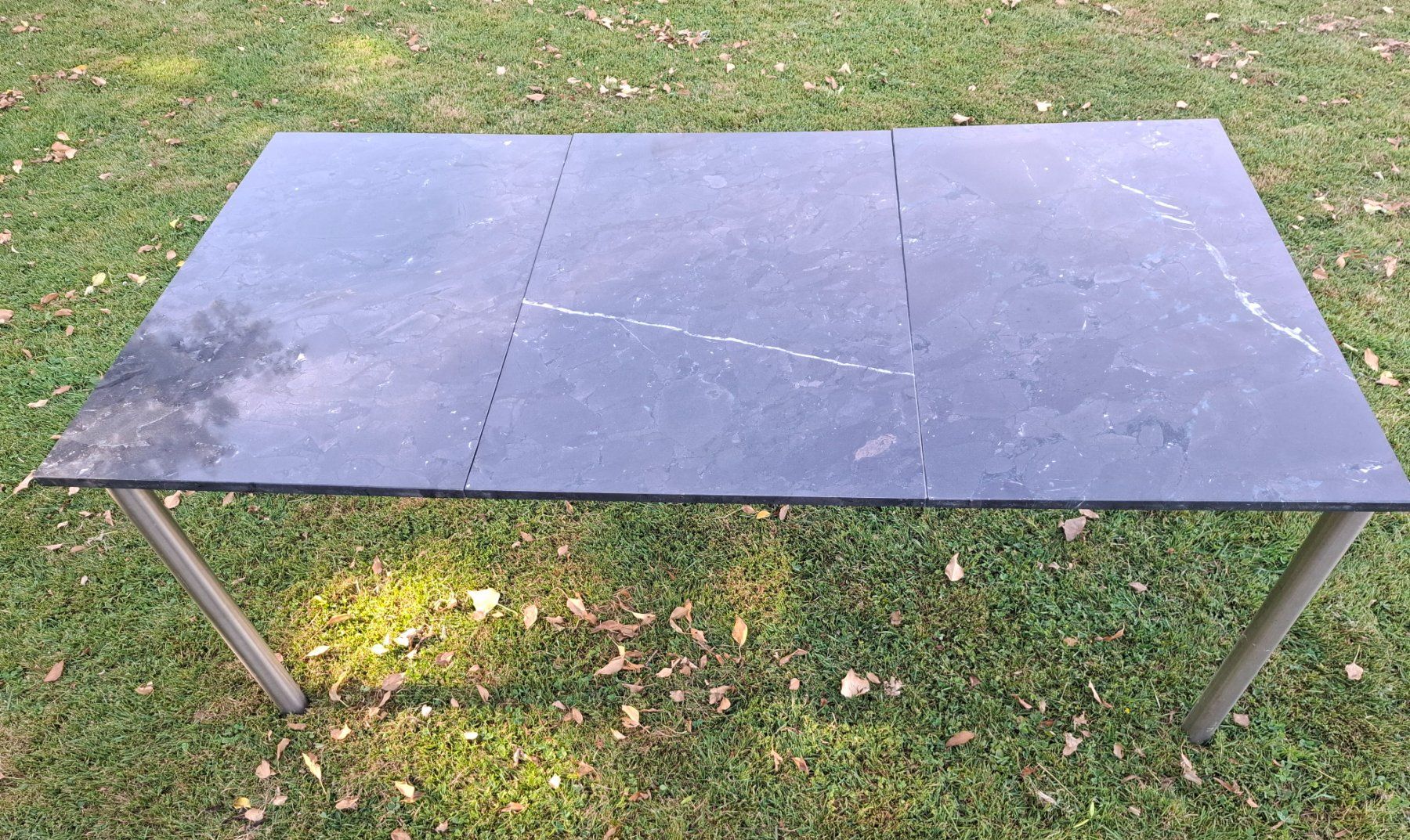 Pfister Tavoli: Granit Gartentisch zu verkaufen – Usato da Niederbüren venduto da Sammy88 1