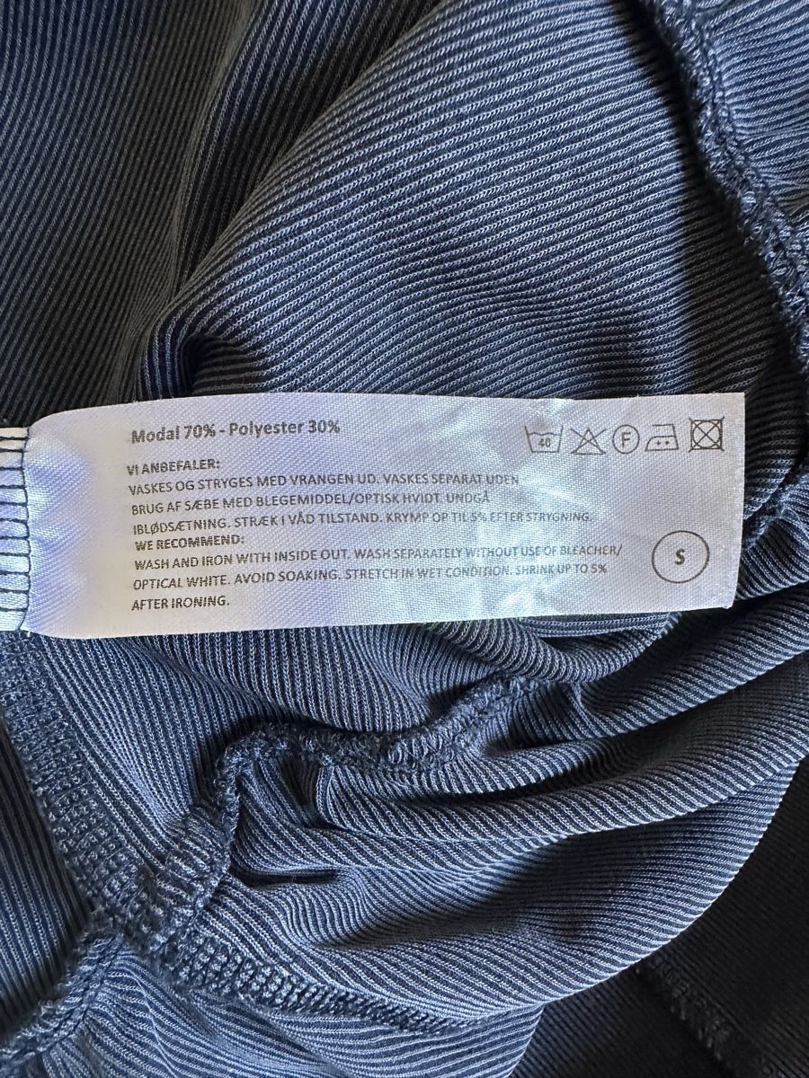 Vestiti: LUXZUZ ONE TWO Dress – Usato da Horgen venduto da ger_2y92 4