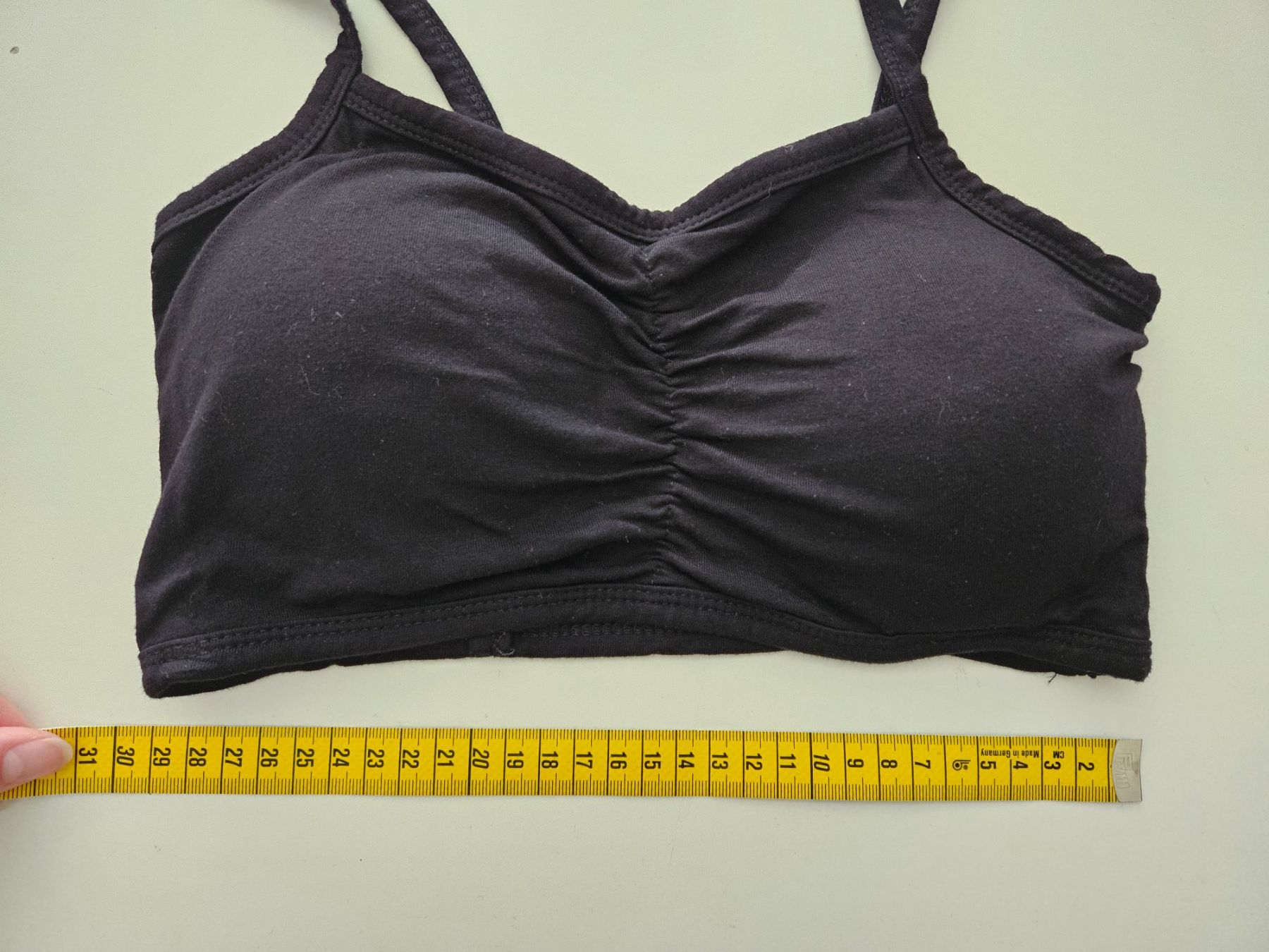 Top: Toller Bustier schwarz, wunderschöner Rücken – Usato da Schaffhausen venduto da sabrina915 5