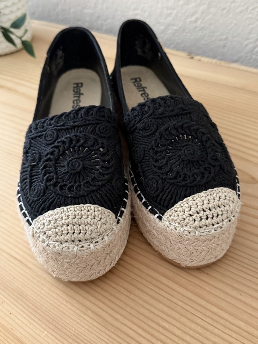 Scarpe da donna: Espadrilles von Refresh Gr. 36 in Schwarz Neu! – Nuovo (secondo la descrizione) da Langnau am Albis venduto da Schneeflocke92 5