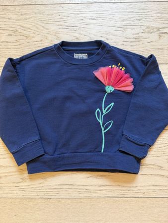 IL GUFO Sweatshirt, Size 5A, Navy with Floral Detail!