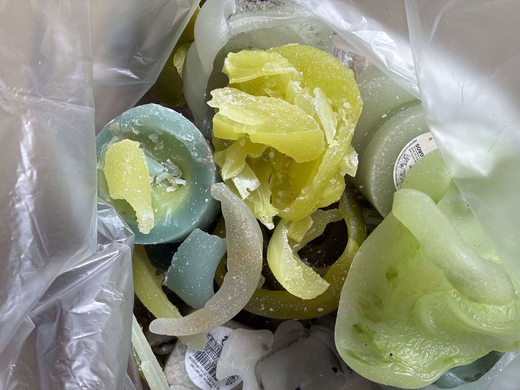 Candele: Kerzenwachs Rest, knapp 2Kg – Usato da Zäziwil venduto da lolek01