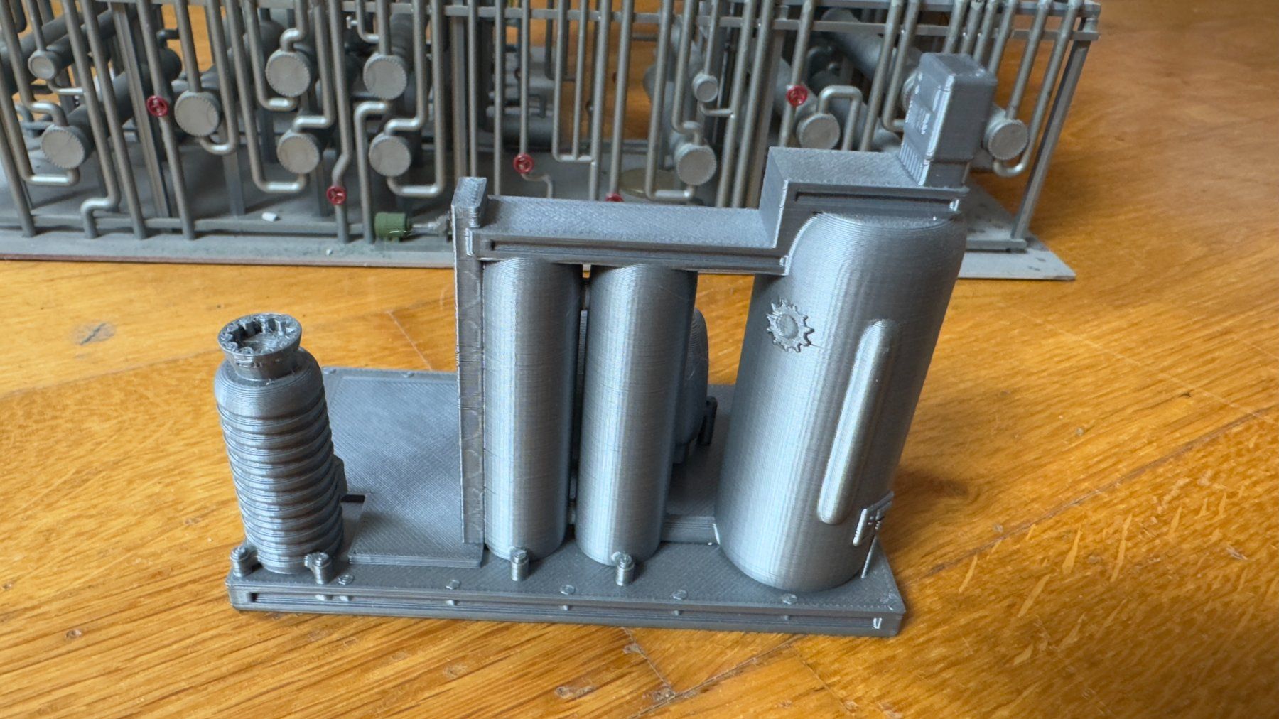 Modelleisenbahnen: Refinery H0 kit built by Cornerstone – Gebraucht aus Wabern von StelianPavalache 7