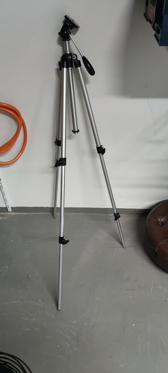 Treppiedi & Teste: Stativ – Usato da Niederhelfenschwil venduto da K.Alex 1