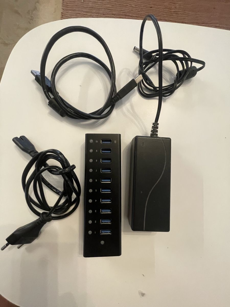 Hub & Switch: USB 3 Hub  ICY Box – Usato da Zürich venduto da thplain 2